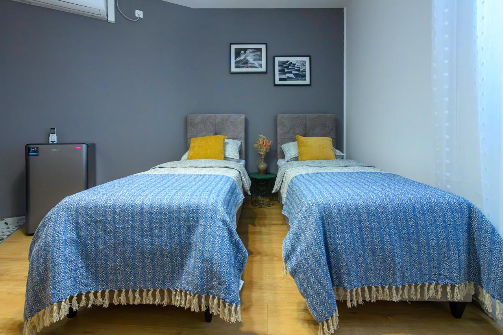 Vera Apartments With Sea View And Old Town View Zadar Exterior photo