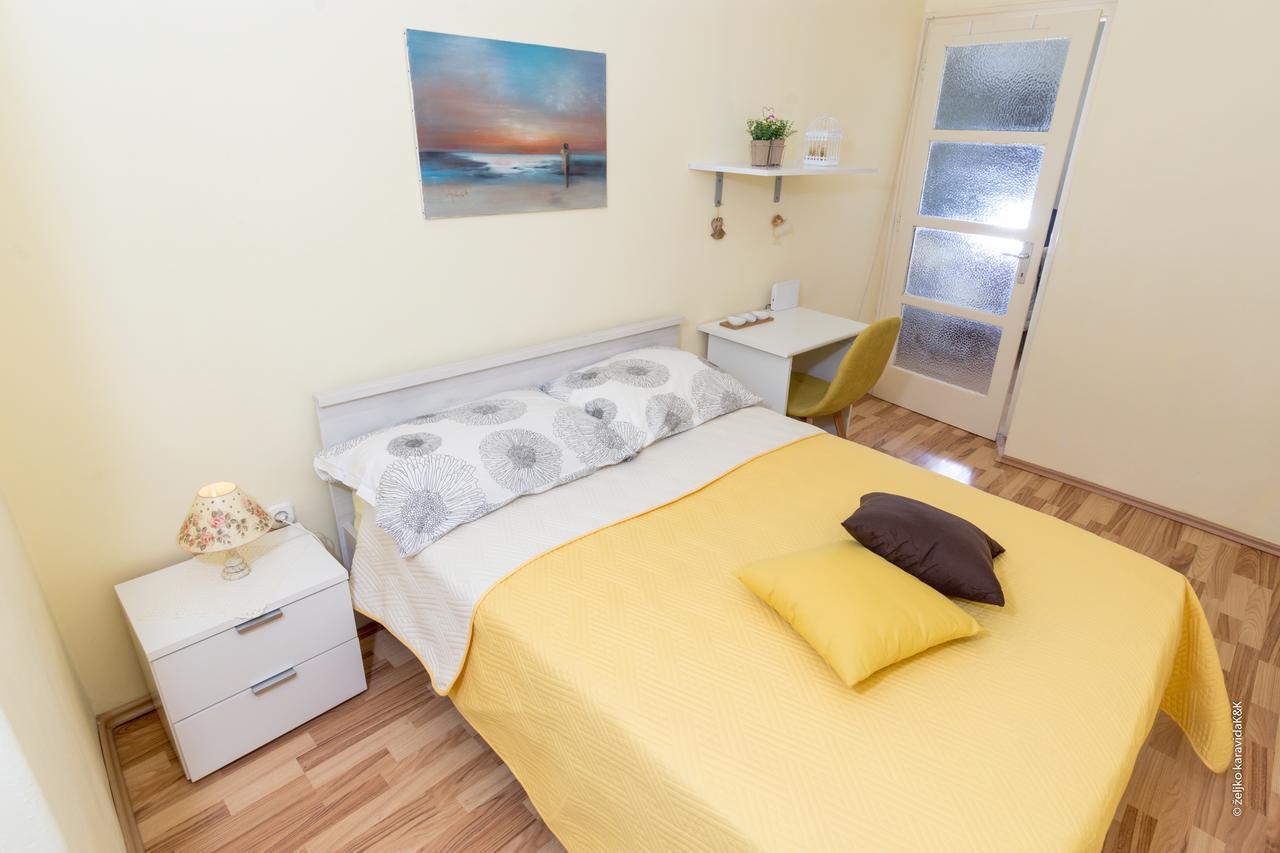 Vera Apartments With Sea View And Old Town View Zadar Exterior photo